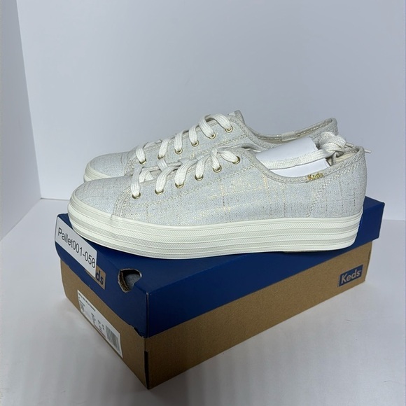 Womens Keds neakers size 9 1/2 triple kick metallic gold thread - Picture 1 of 8
